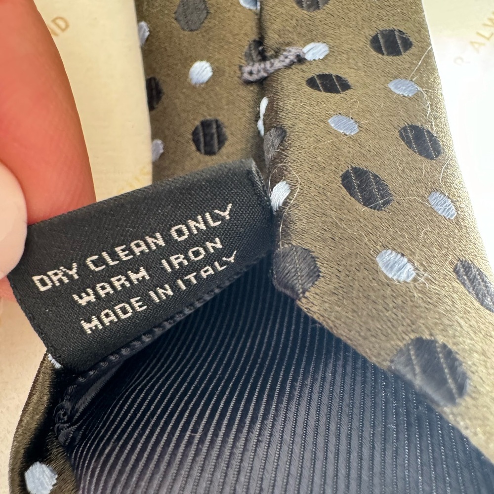 Designer tie - Picture 4 of 5